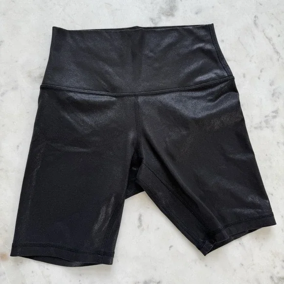 Lululemon Align High-Rise Short 8" Shine Radiate Foil Print Black Size 6 - Picture 1 of 8